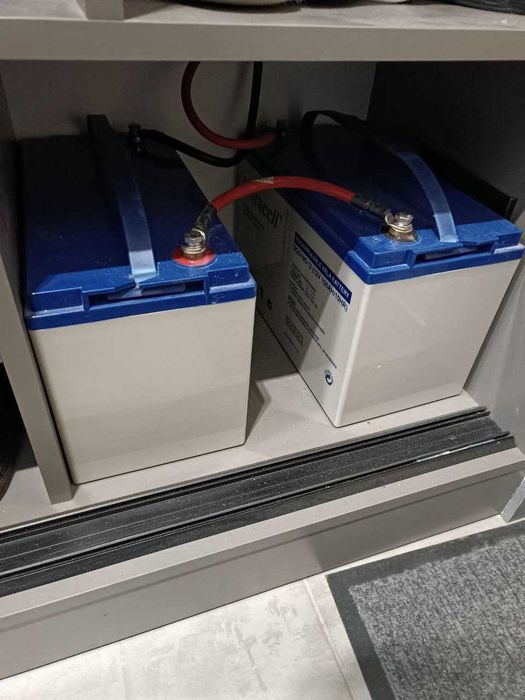 Аккумулятори Ultracell UCG100-12 GEL 12V 100 Ah - отдам 2шт за 8000 гр