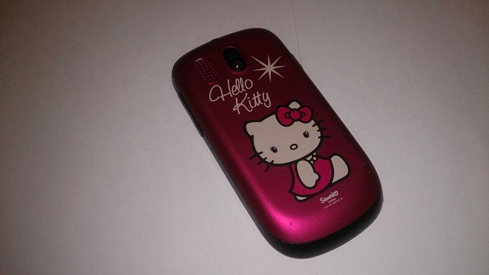 alcatel one touch 602 hello kitty (optimus)
