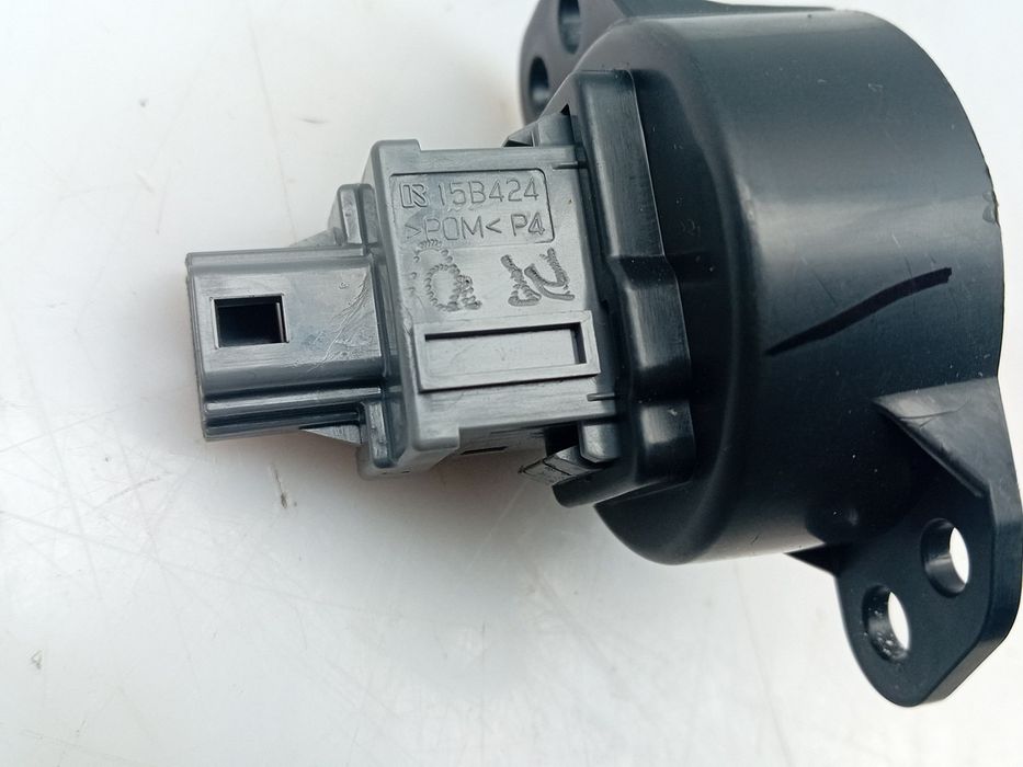Botão / interruptor 4 piscas PEUGEOT 108