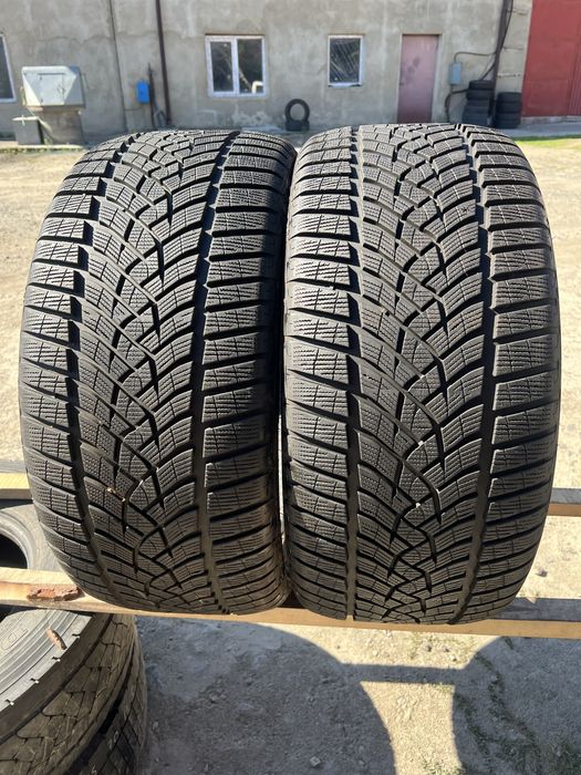 Шини 275/35/21 ЯК НОВІ‼️ 8+mm‼️Goodyear‼️;зимові;резина склад R21