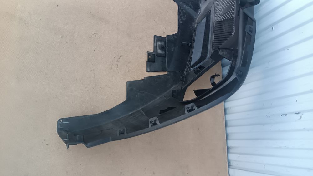 Vendo parachoque de trás Peugeot 408 ano 2022/25
