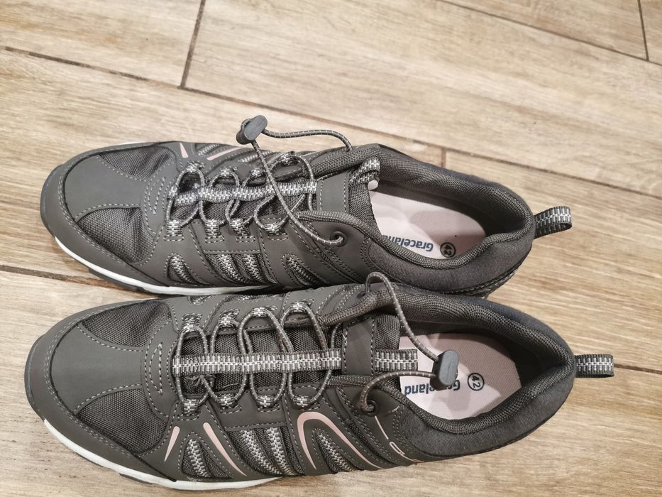 Buty deichmann  rozmiar 42