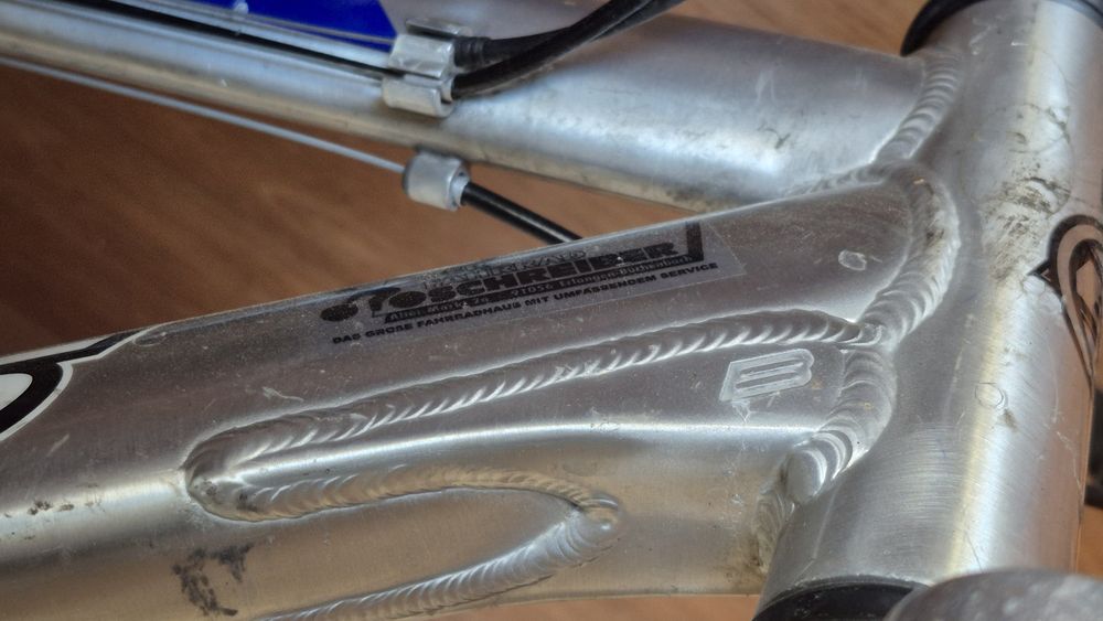 Велосипед BULLS CS-100 sport, колеса 28", shimano ALIVIO 3/7