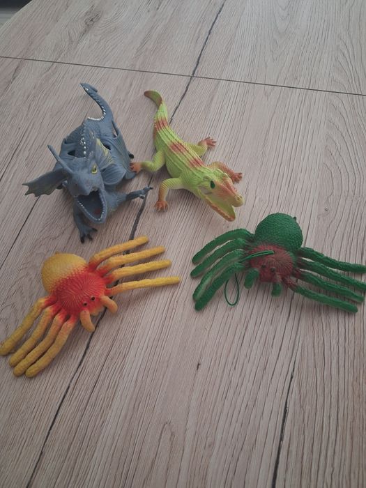 Zestaw gumowych zwierzątek