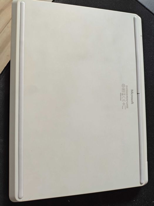 Microsoft Laptop Surface Go i5/4GB ram/256GB ssd, Windows 11
