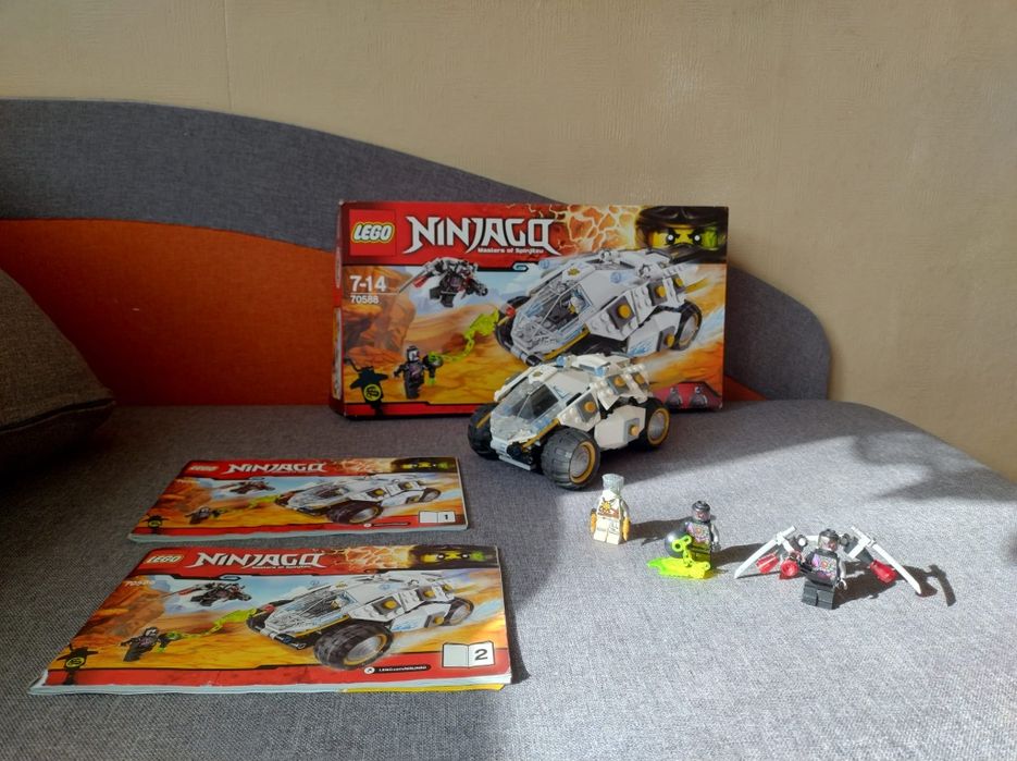 Lego Ninjago 70588  Terenówka Zane'a