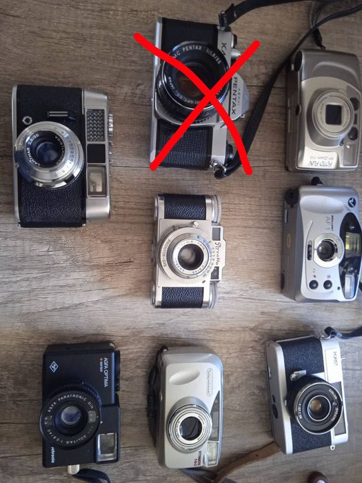 Продам вінтажні плівкові фотоапарати ( Agfa, Voigtländer)