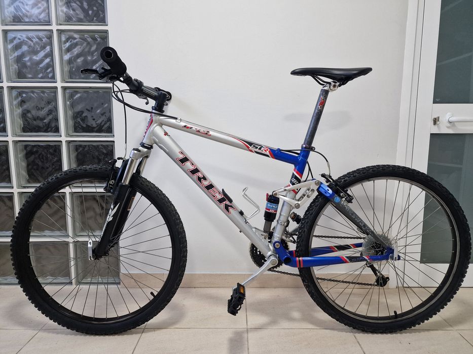 Bicicleta Trek Full Suspension 26" - Excelente estado