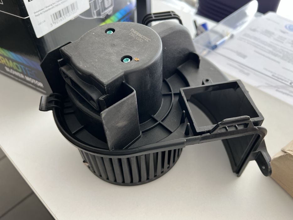 Вентилятор пічки Renault kangoo 1