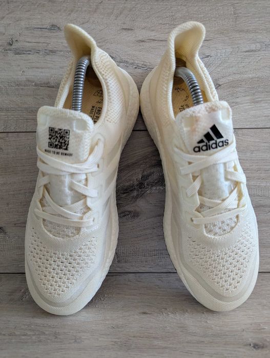 Кроссовки беговые Адидас Adidas Ultraboost Made to Be Remade 42 р 26.5 см