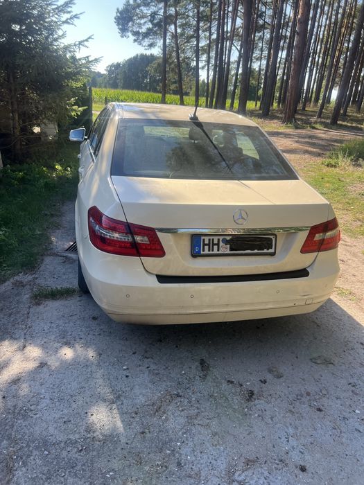 Sprzedam Mercedes benz E klase Cdi rok 2012  w212
