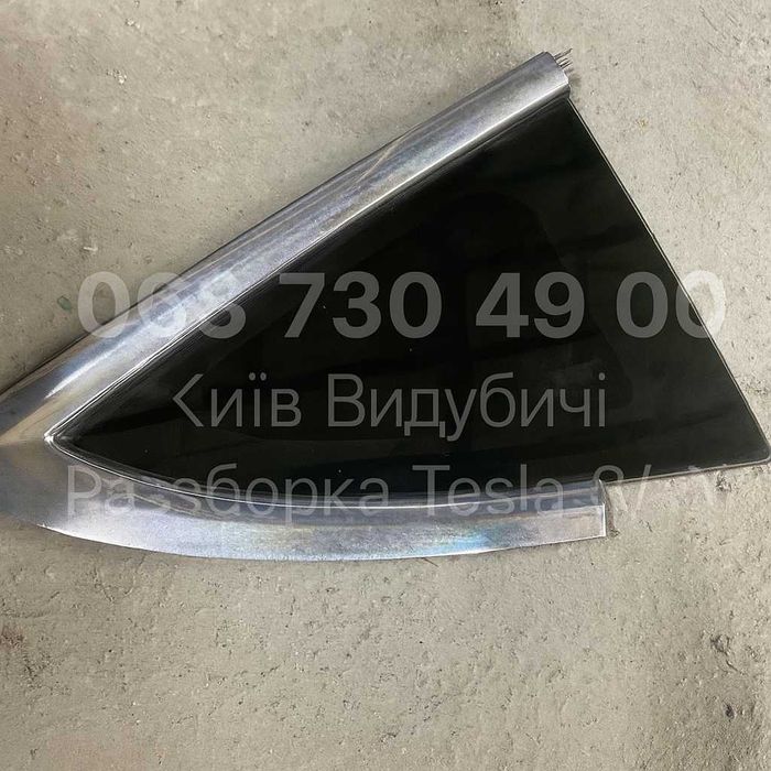 Скло кузова глухе ліве, праве Tesla Model 3 18-20 дорест