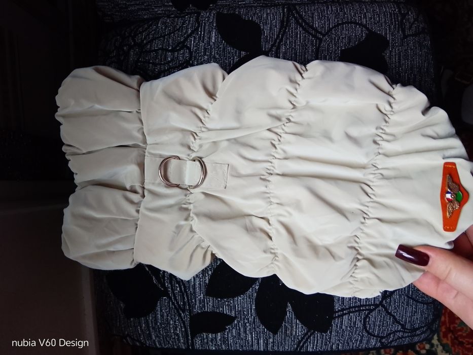 Продам куртку для песика