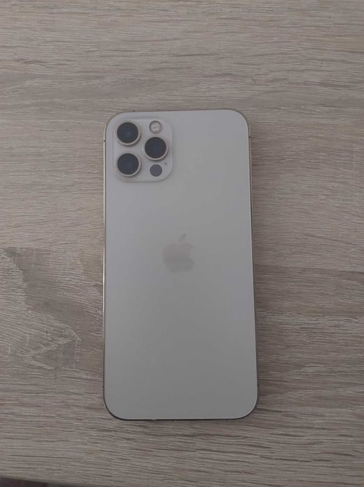 Telefon iPhone 12 pro