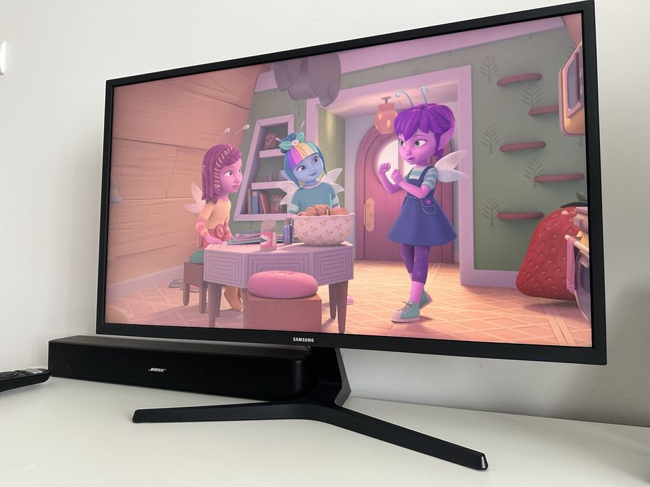 Monitor Samsung U32J590UQR