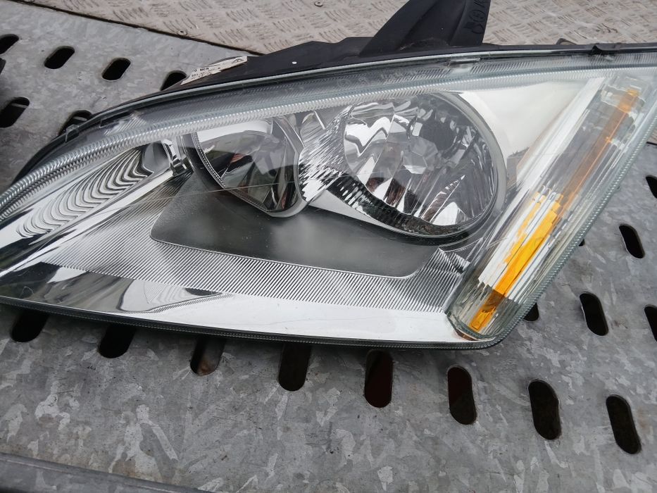 Lampy Ford Focus II oryginał