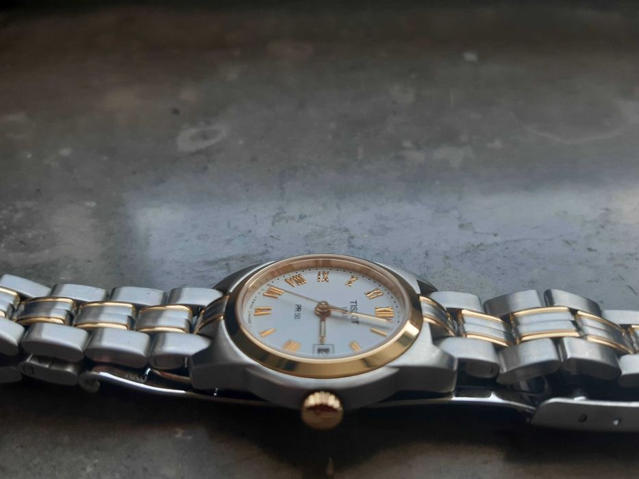 Relógio original TISSOT, n/ caixa original, em estado NOVO