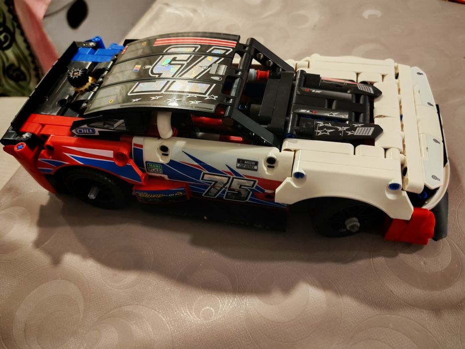 Lego Nascar ZL1 #42153