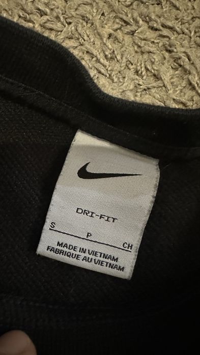 Свитшот Nike Get Fit . Розмір S. Оригінал
