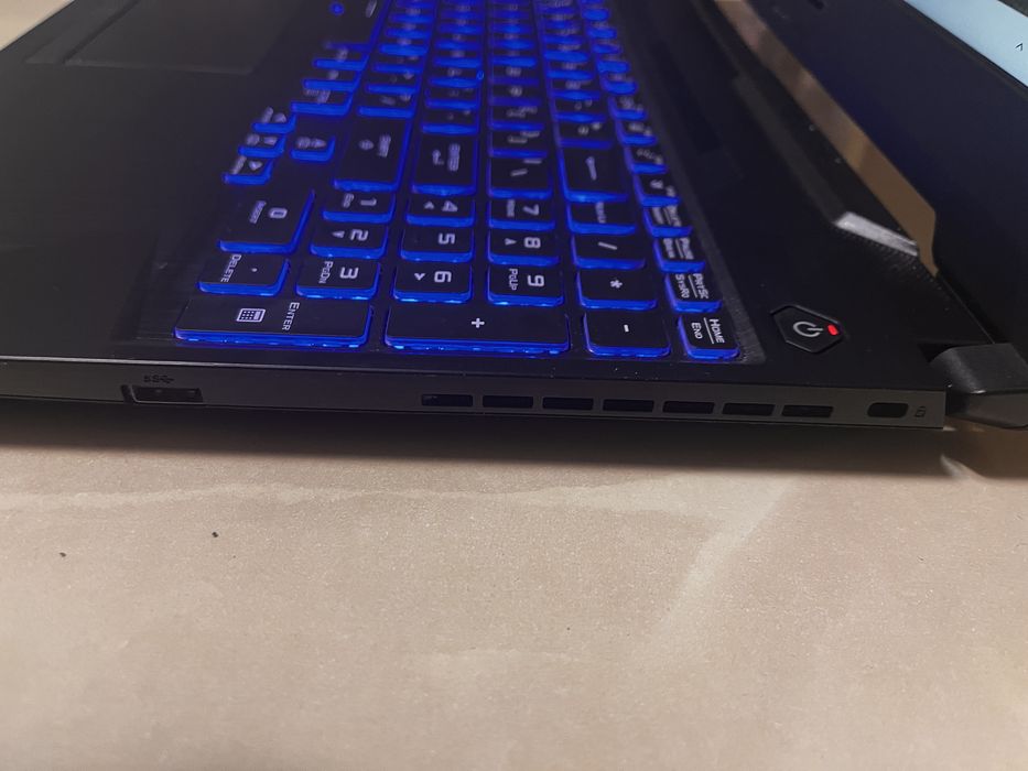 ASUS Tuf Gaming F15 / Intel Core i5-11400H / RTX 3050 TI / 16GB RAM