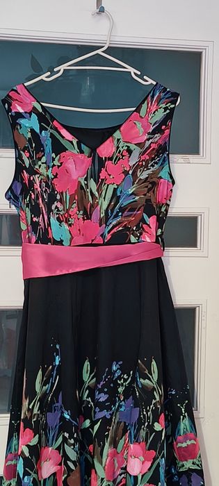 Debenhams piękna sukienka r.46? 44?