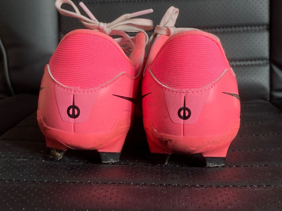 Nike Tiempo 37,5 (23,5cm) buty piłkarskie korki