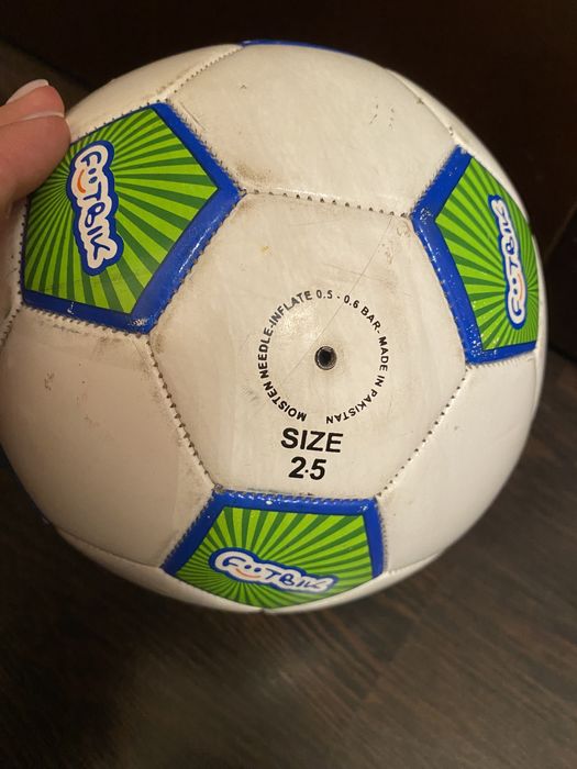 Футбольний мʼяч footbik