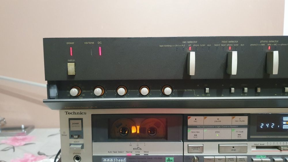 Technics  su a4 preamp