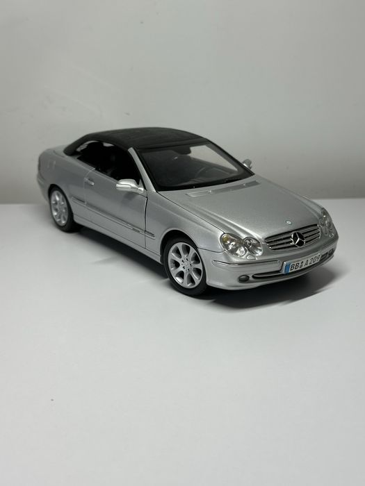 Колекційні модель Mercedes-Benz CLK Cabrio Kyosho 1.18