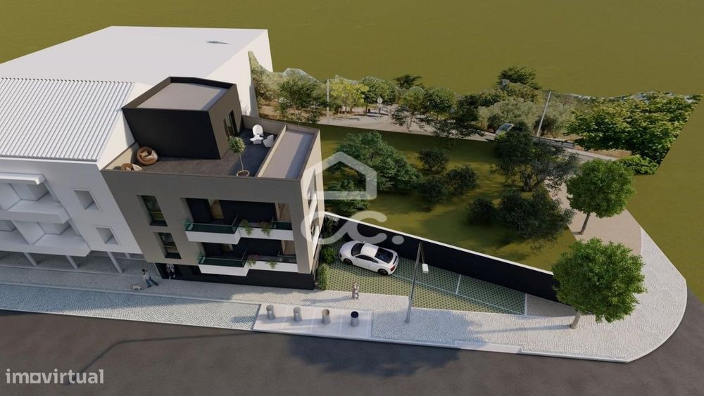 Apartamento T2 duplex novo com terraço e estacionamento no centro da V