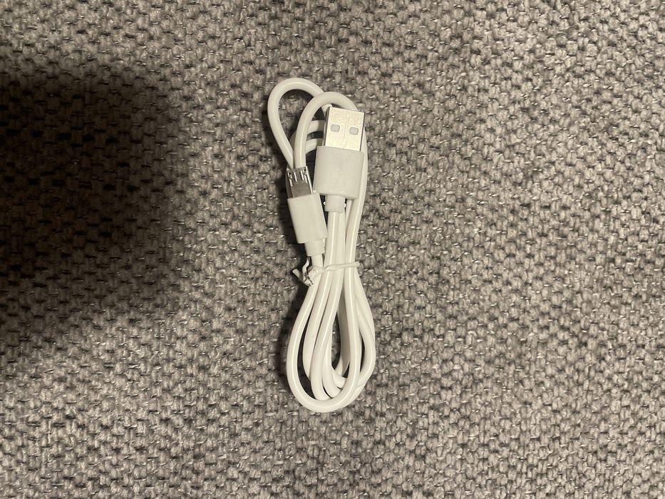 Akumulatorowa Latarka XRG lite rx80 rechargeable flashlight