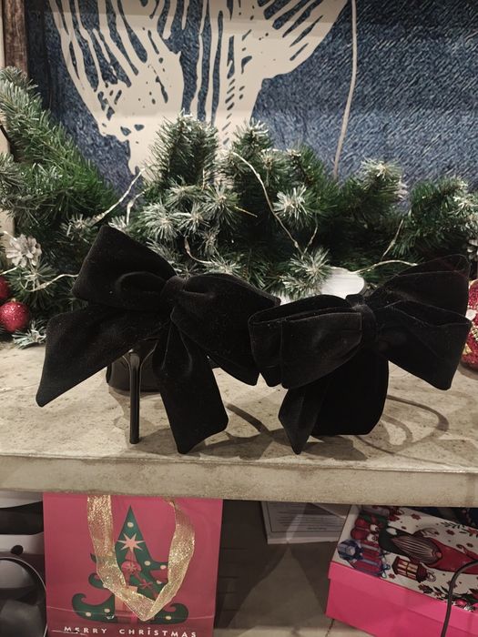 Босоніжки Zara новорічні з бантами