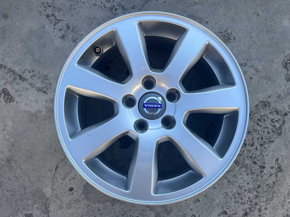 Оригінальні диски 5/108 R16 Volvo V40 V60 S60 XC70
