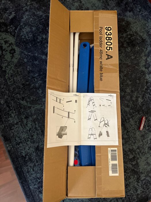 Escada para piscina de superfície vidaXL 48" (122 cm) – Nova na caixa / Por estrear