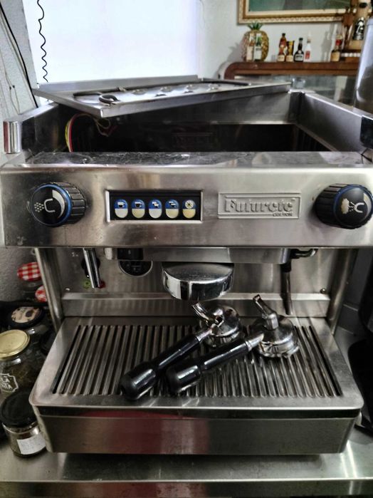 Máquina de Café FUTURETE, moinho e depuradora