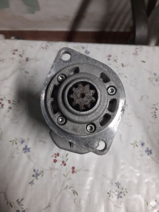 Motor de arranque Hella 8EA 011 610-S41
