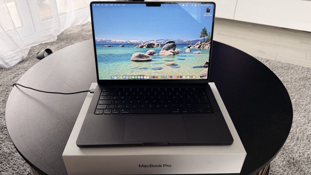Macbook PRO M5 nowy gwarancja 24gb ram 1TB czip M5 Pro