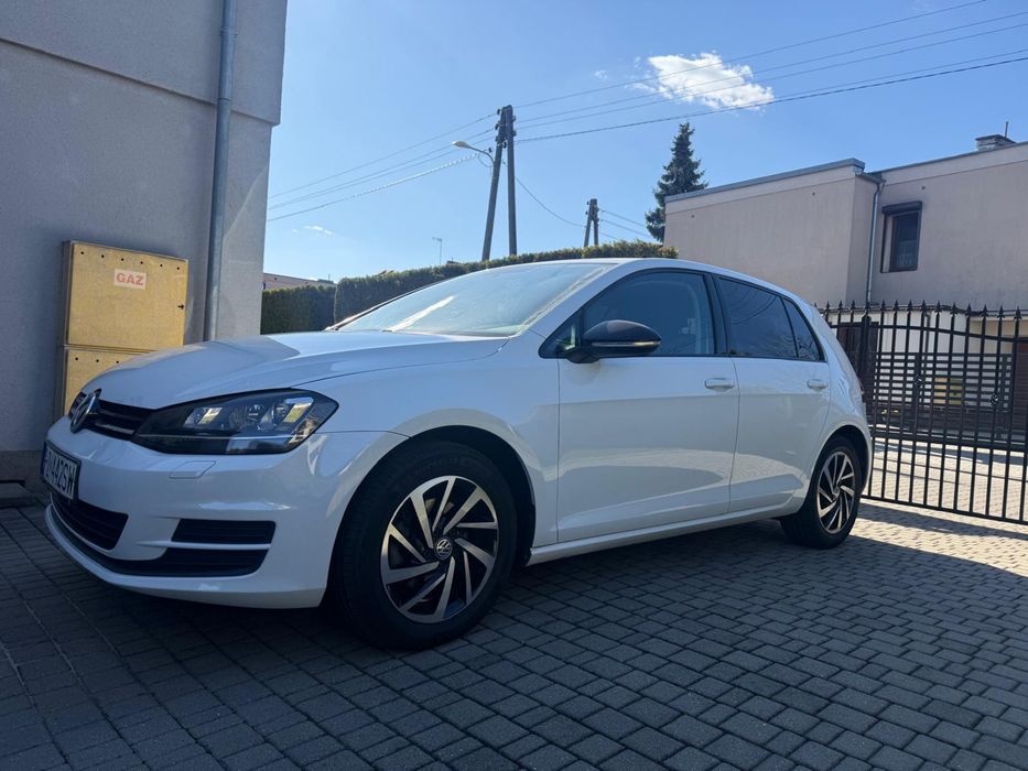 Volkswagen Golf VII
