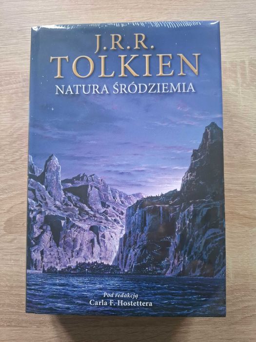 J. R. R. Tolkien Natura Śródziemia 2022 Wydawnictwo Zysk i S-ka NOWA