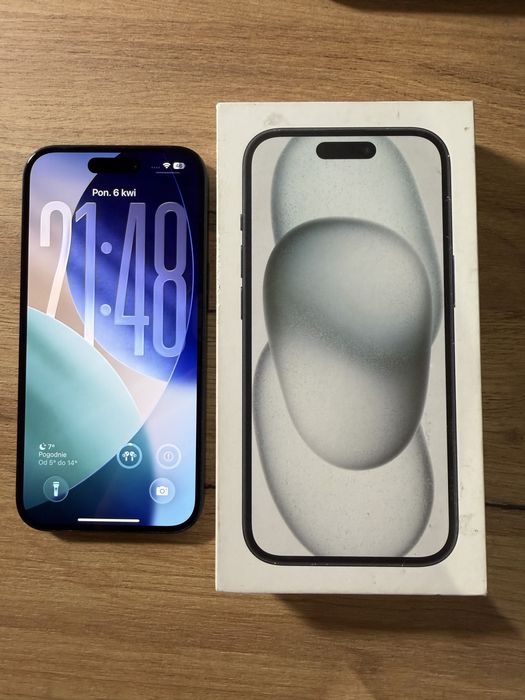 sprzedam Iphone 15 128gb