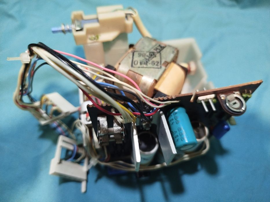 Маяк 240 .Блок живлення.