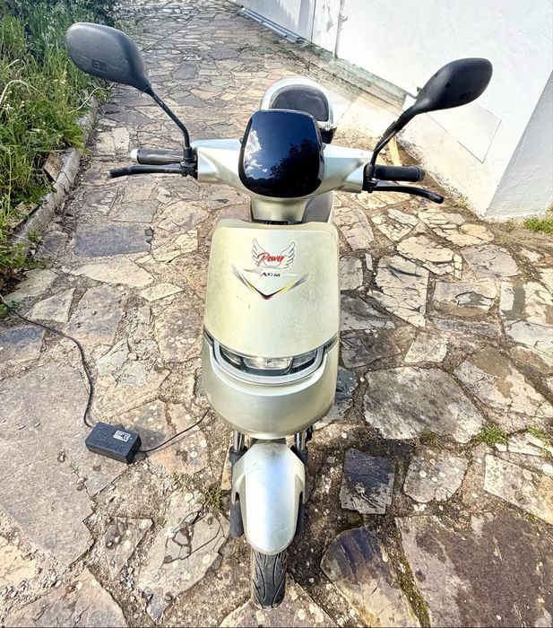 Scooter electrica