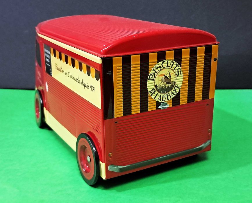 Carrinha Citroën em folha