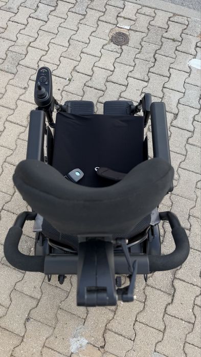 Cadeira de Rodas Elétrica Quickie Q400R – Excelente Estado – Pouquíssimo Uso