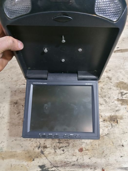 Monitor sufitowy dvd