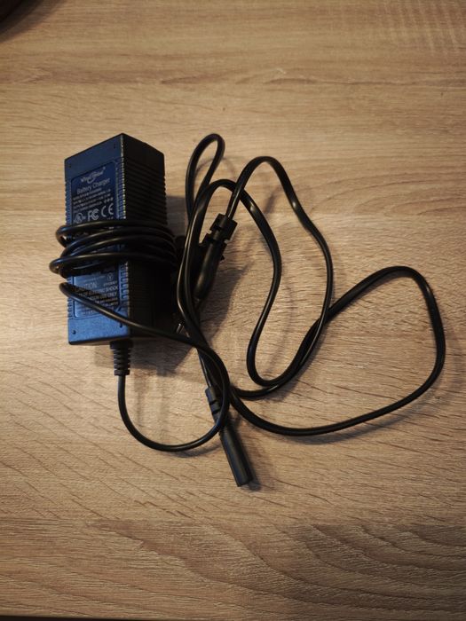 Carrinho de bebe Cybex E-Priam e ovinho