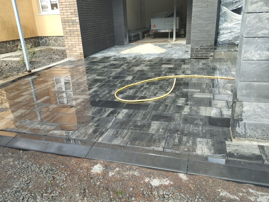 Укладання бруківки