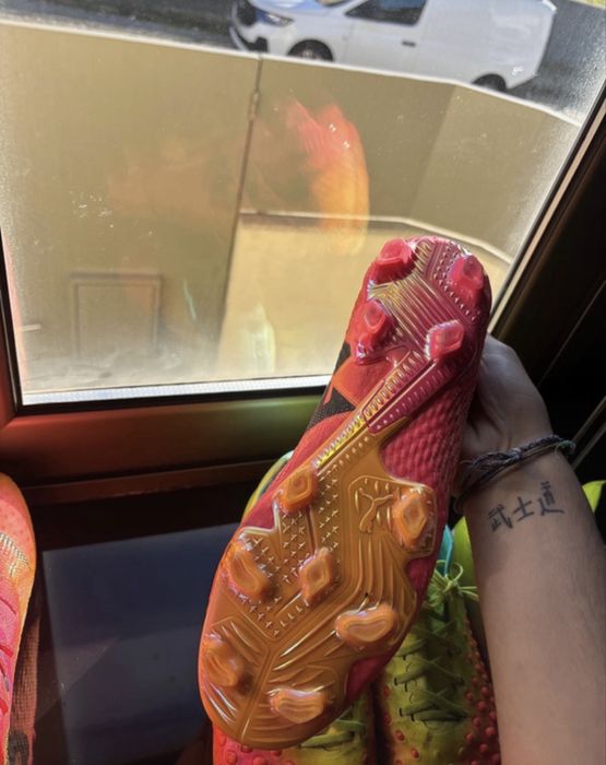 Chuteiras puma Sun glow ultimate novas