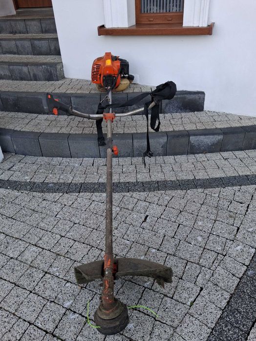 Kosa Spalinowa podkaszarka