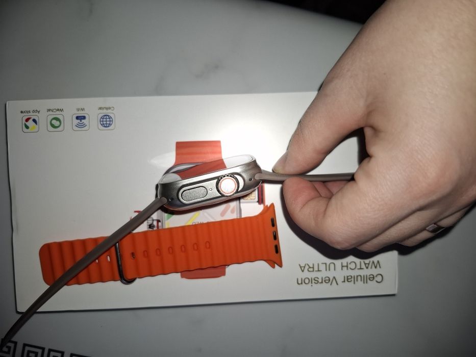 Смарт-годинник     .